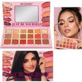 PALETA DE SOMBRAS X18 TONOS CON ESPEJO JUST BE YOURSELF 9064